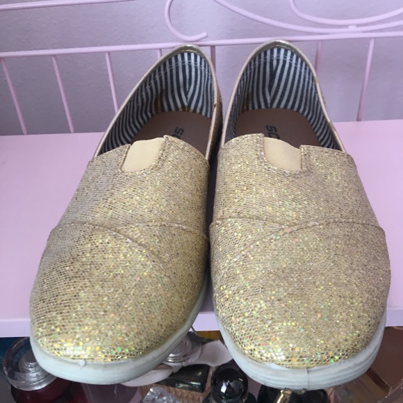 On Sale! Glittery Gold Slip-on Shoes - Picture 3 of 5